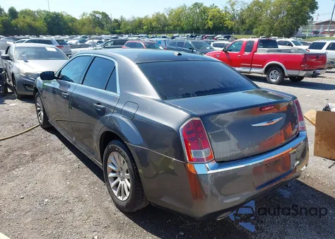 2013 Chrysler 300 Motown из США, поврежденный, VIN 2C3CCAAG5DH743300
